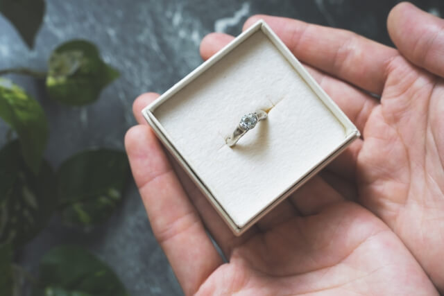 婚約指輪 ケース